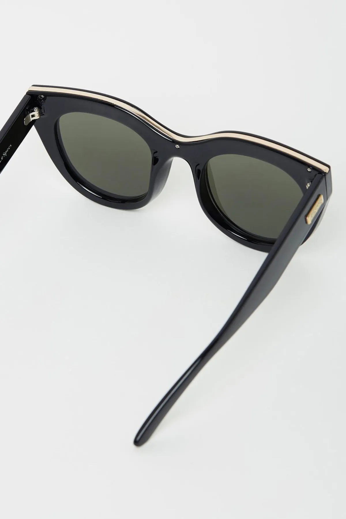 Air Heart Sunglasses - Black