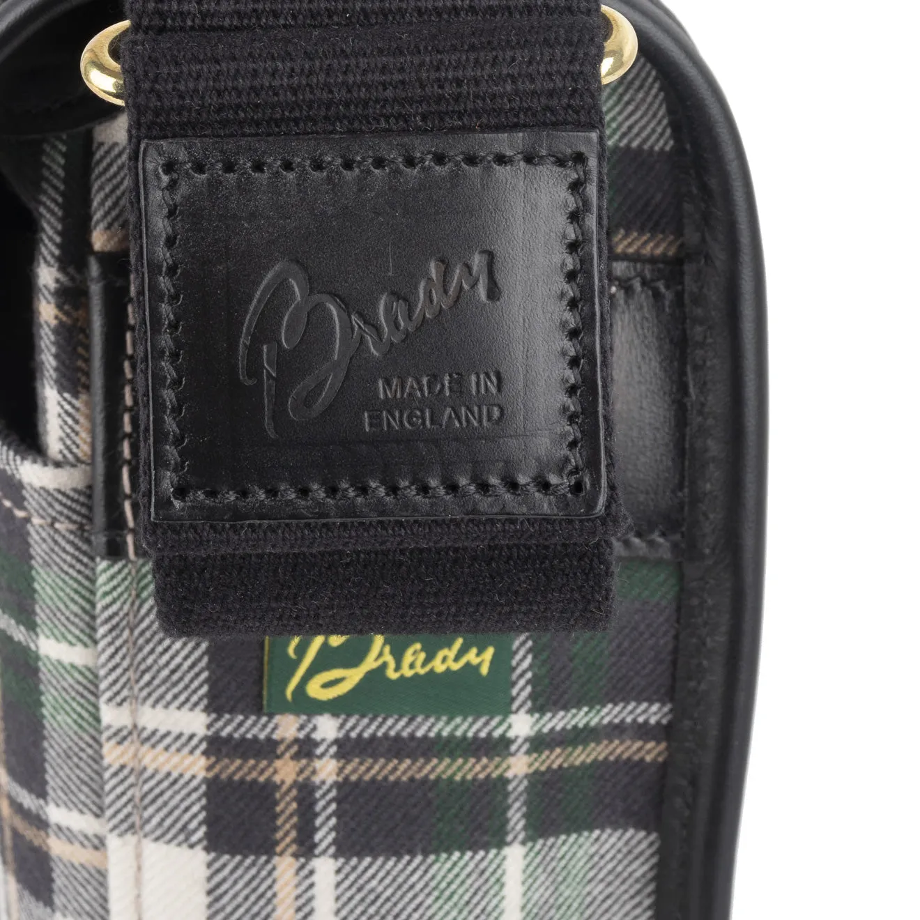 Brady Stour Shoulder Bag Forest Check / Black