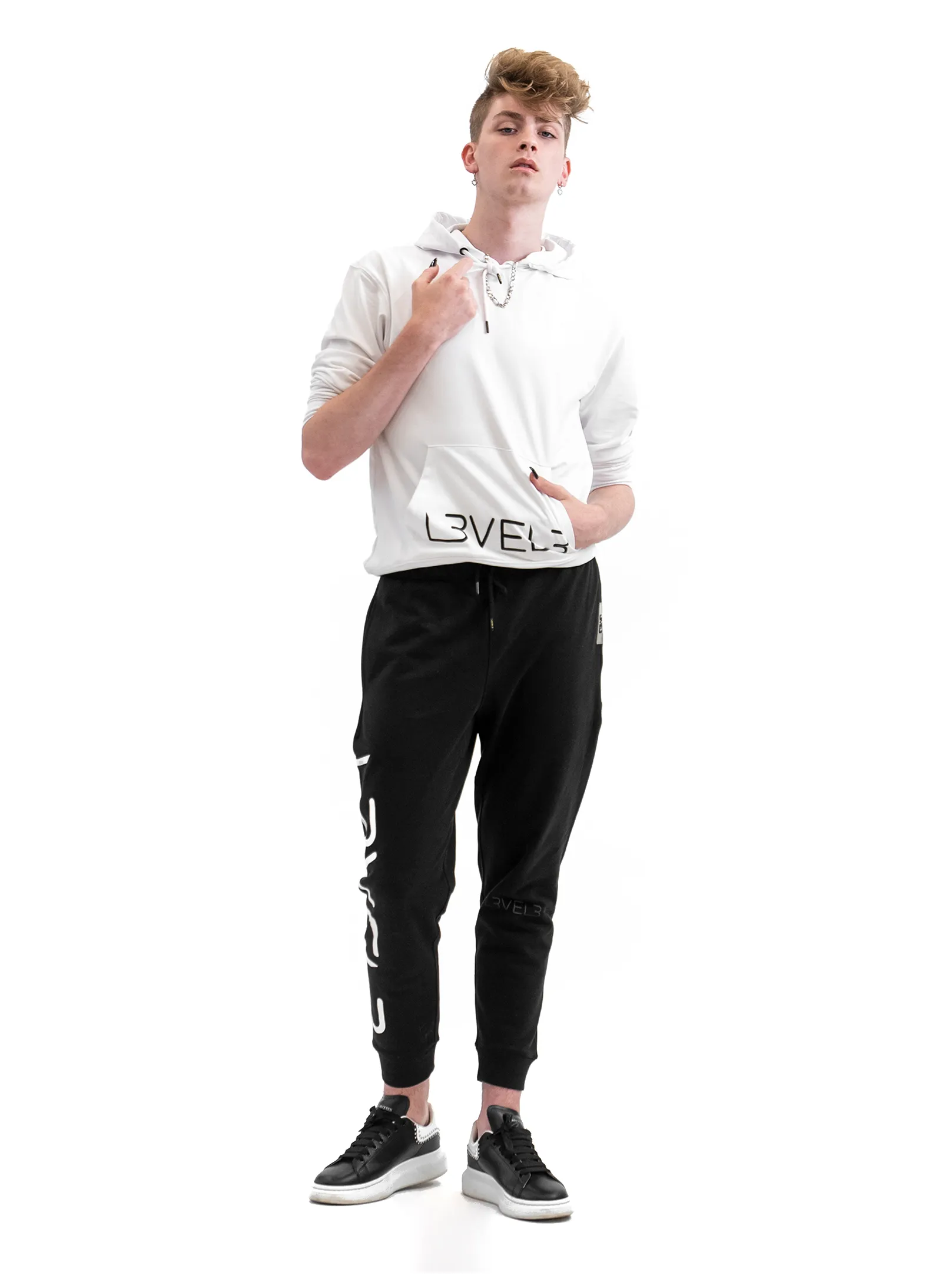 L3VEL3 Essential Joggers