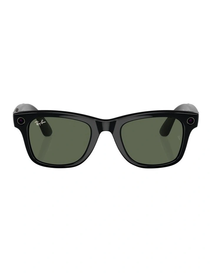 Meta Wayfarer Sunglasses in Black