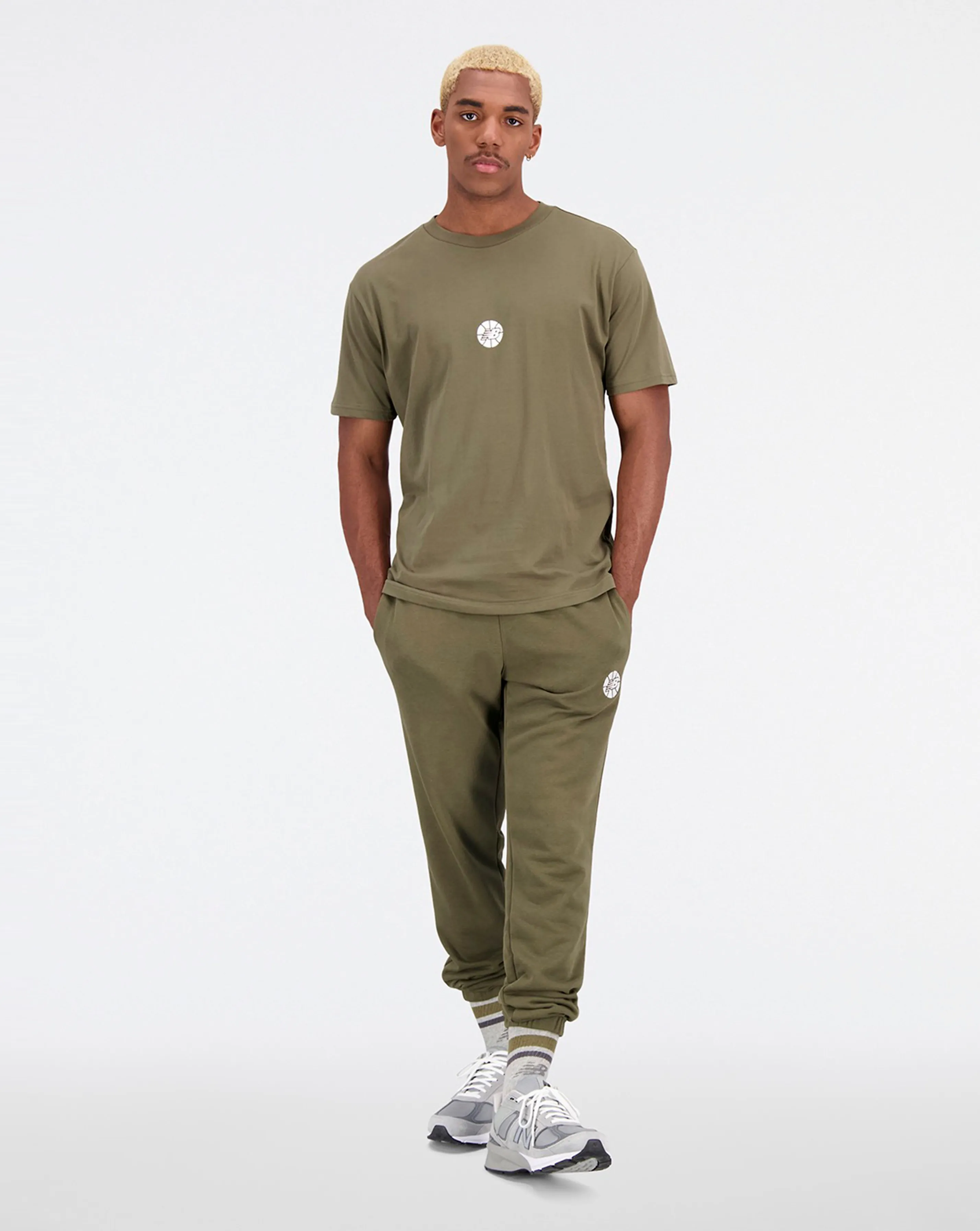 New Balance Hoops Essentials T-Shirt