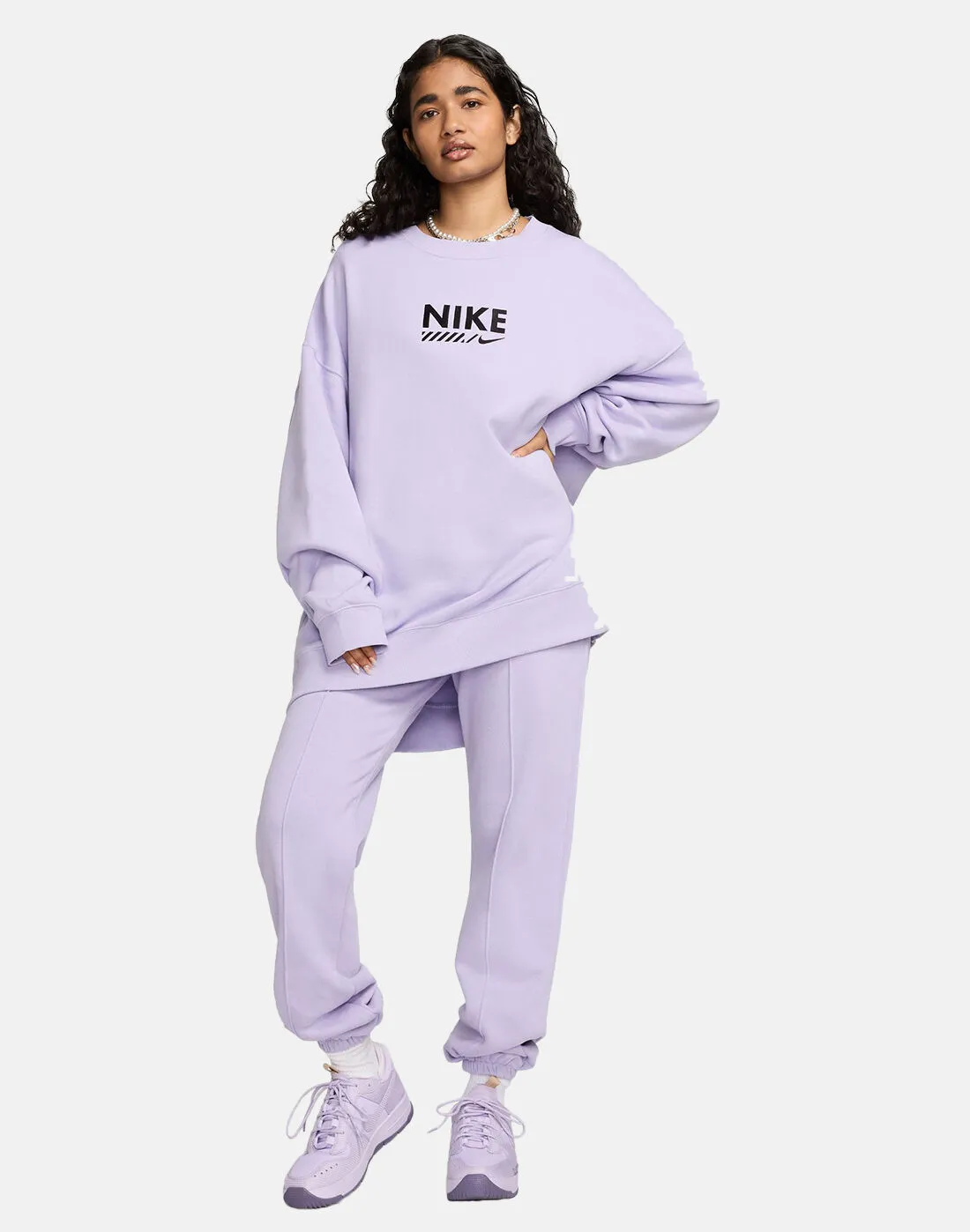 Nike Womens Oversized Fleece Crew Neck Sweatshirt