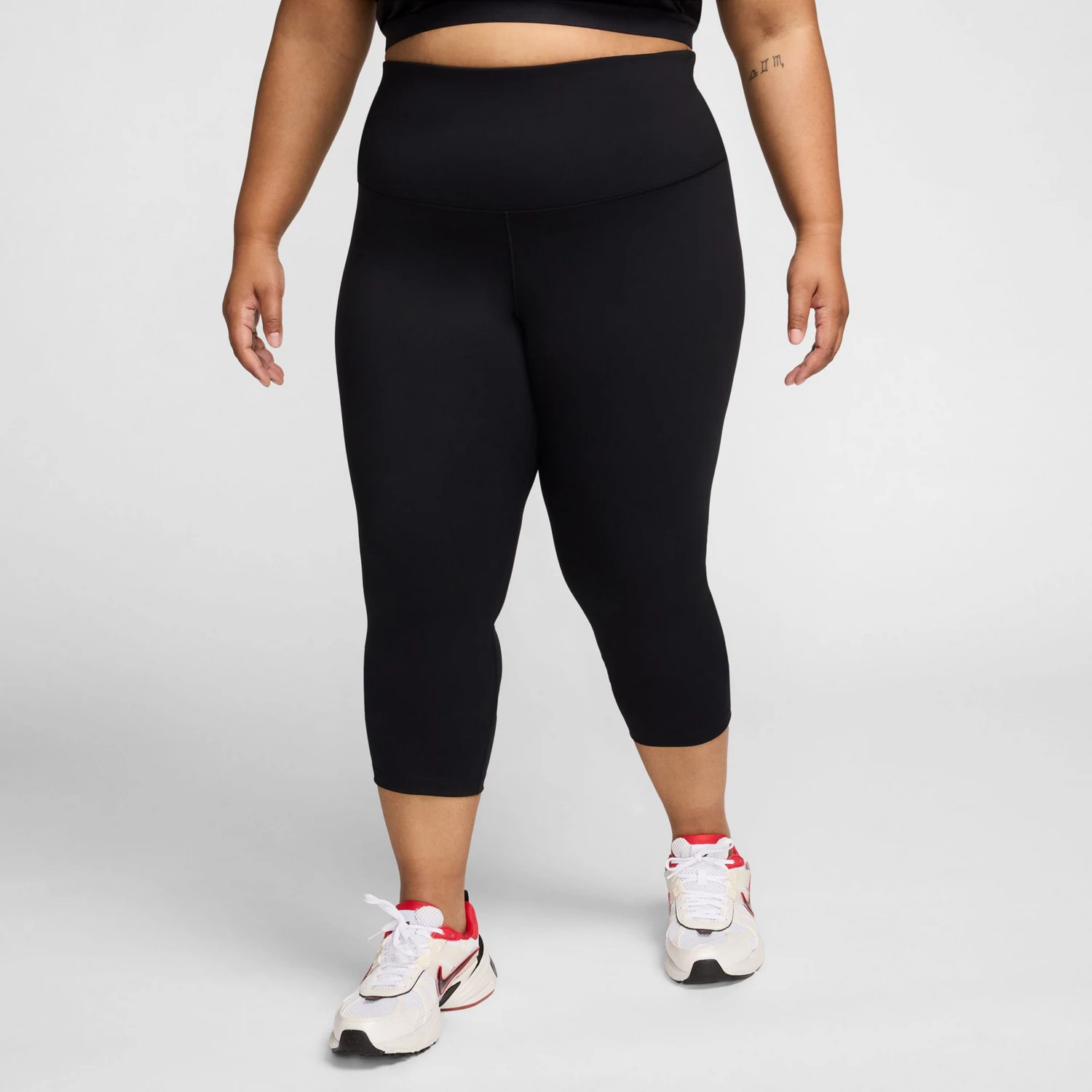 Nike Women's Dri-FIT High-Waisted Plus Crop Leggings