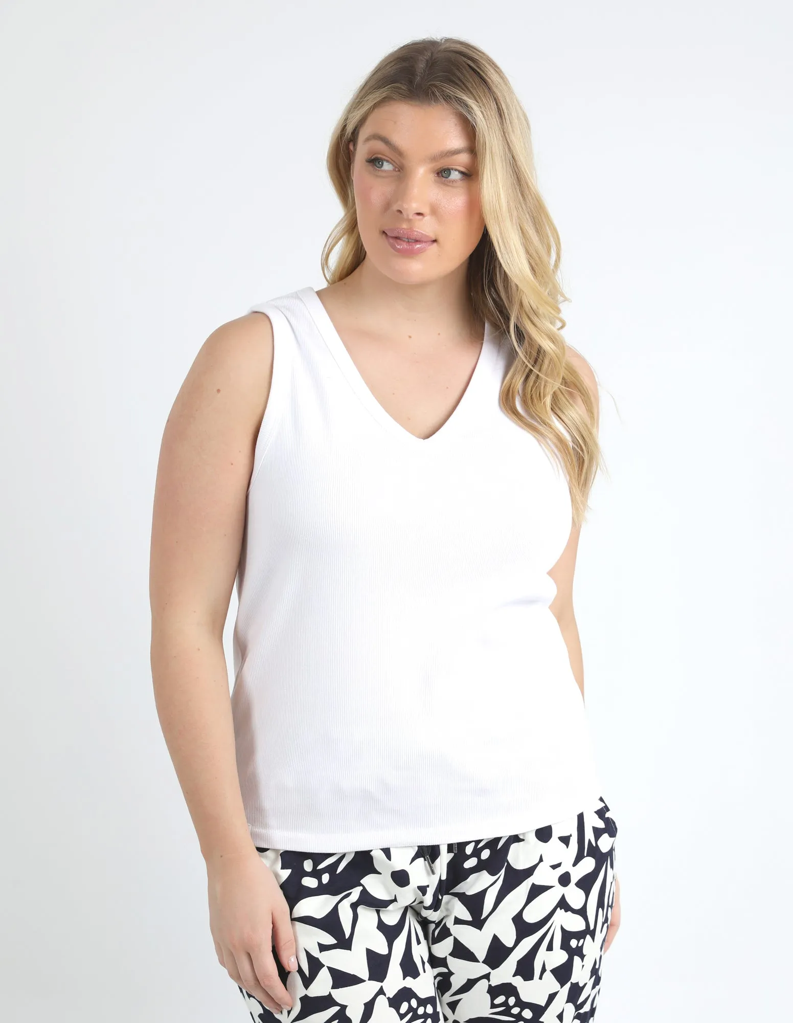 Rib Vee Tank White