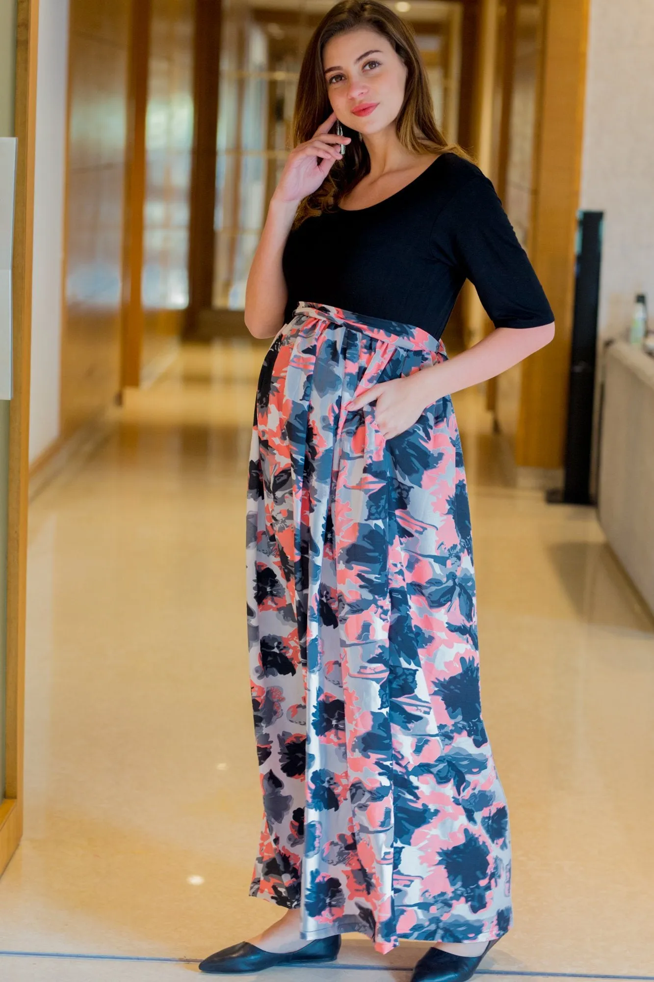 Soothing Rose Gathered Maternity Dress