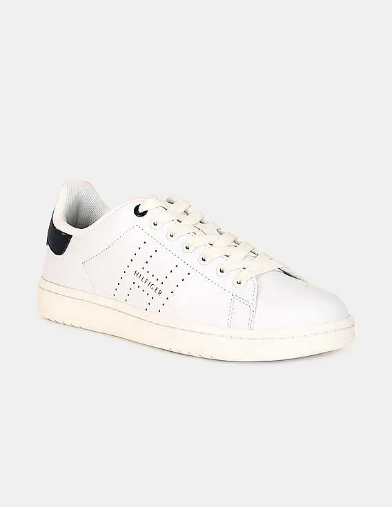 Tommy Hilfiger Men White Low Top Perforated Lace Up Sneakers