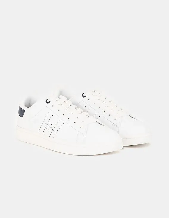 Tommy Hilfiger Men White Low Top Perforated Lace Up Sneakers