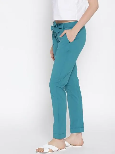 Women Solid Cropped Trousers