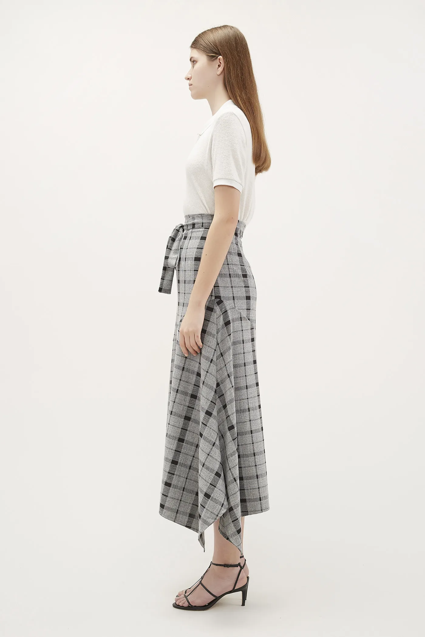 Xara Wave-Hem Skirt 